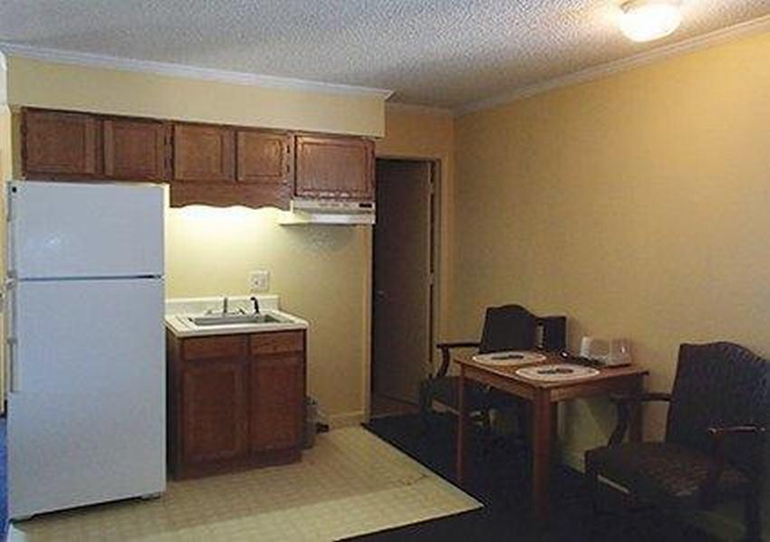 Rodeway Inn & Suites Plymouth Hwy 64 Exteriör bild